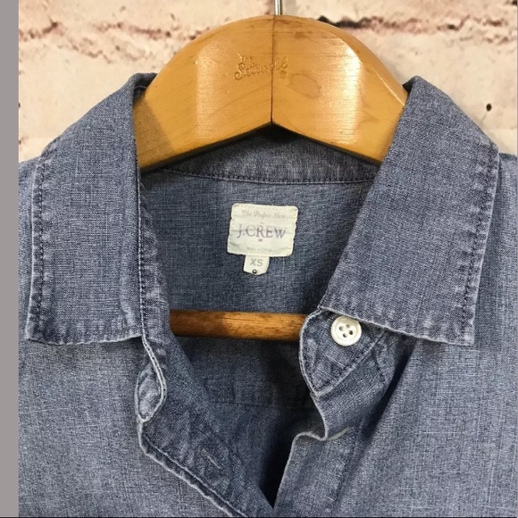 J. Crew Denim Shirt XS Chambray Blouse Blue Jean - Picture 3 of 8